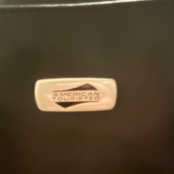 Leather expandable briefcase - Picture 2 of 3